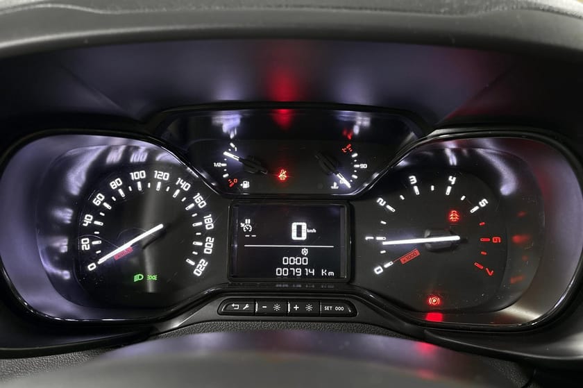 Bilde 5 av Toyota ProAce City Comfort I L2 I 4x4 I Webasto I Som ny!