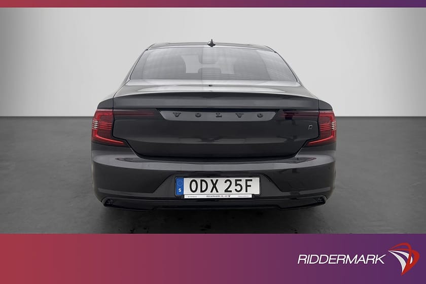 Bild 5 av Volvo S90 B6 AWD R-Design VOC B&W Taklucka HUD 360° Nyservad