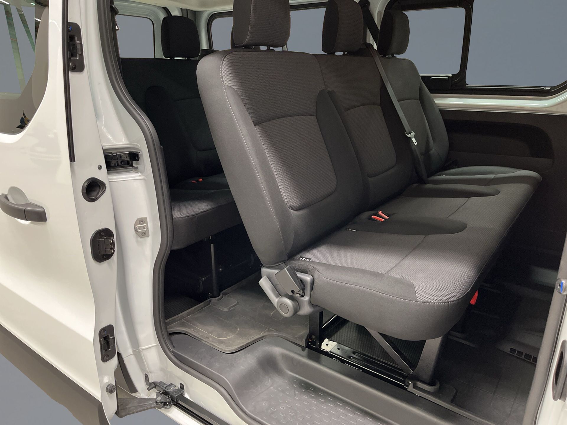 Renault Trafic 2026, bild 7/9