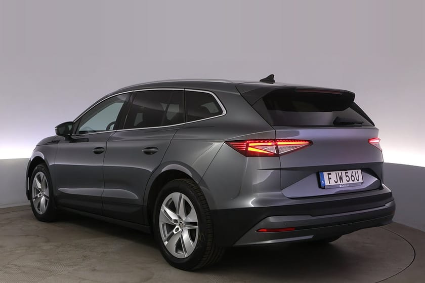 Bild 4 av Škoda Enyaq iV 80 Skoda Elstol Kamera BLIS Drag Nav AdapFarth