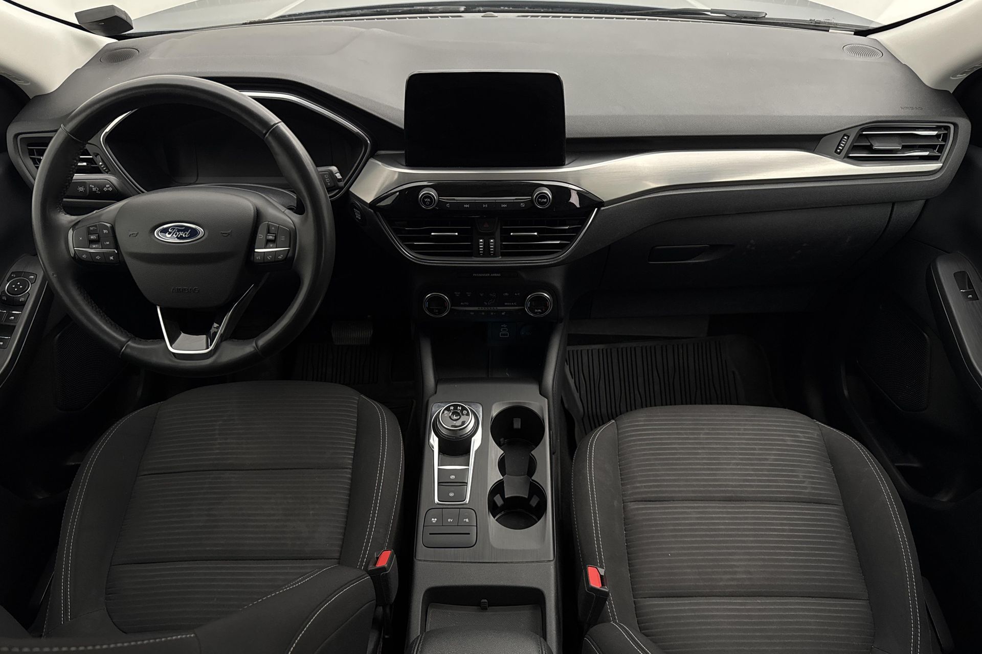 Ford Kuga Plug-In Hybrid 2022, bild 7/10