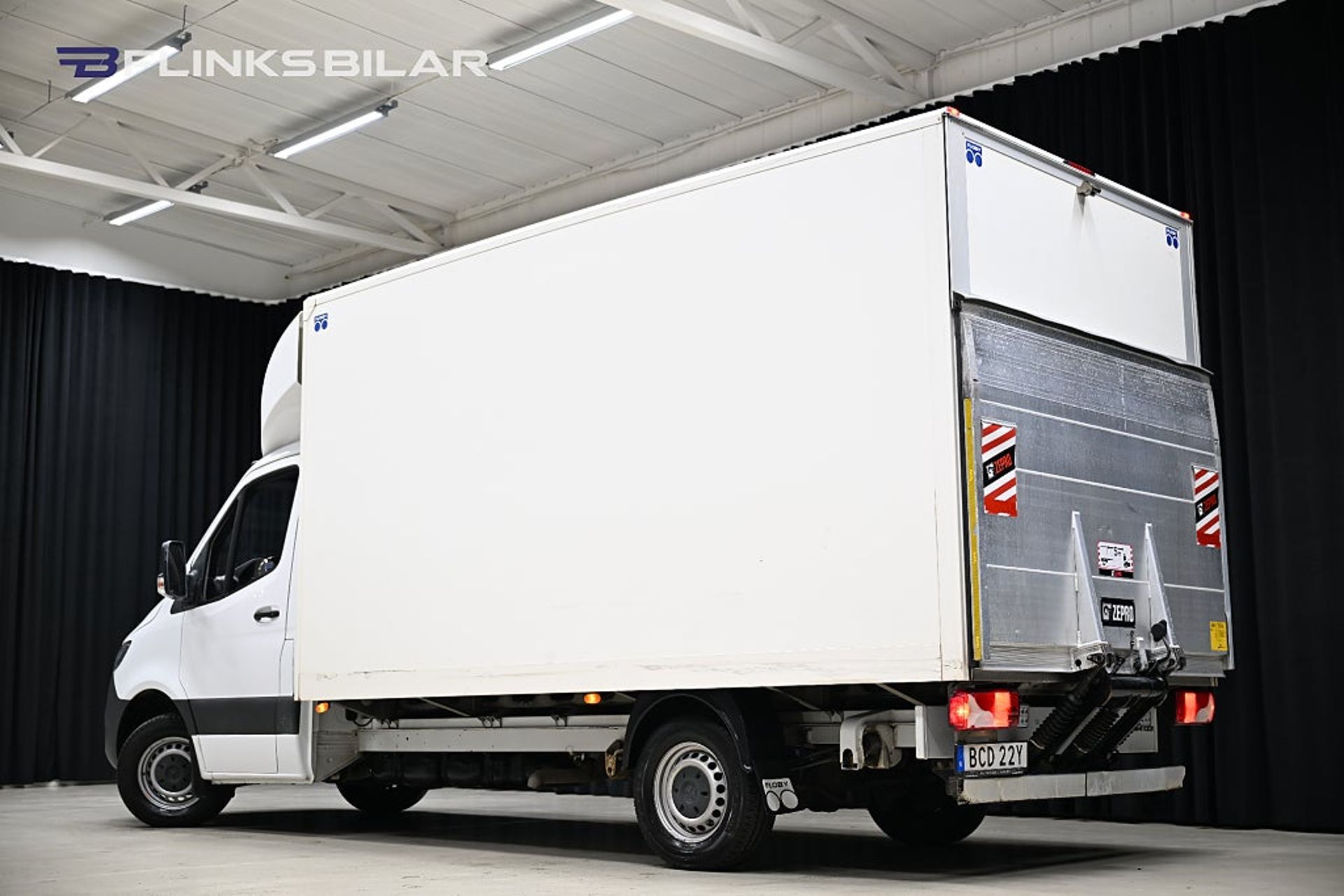 Mercedes-Benz Sprinter 2020, bild 4/10