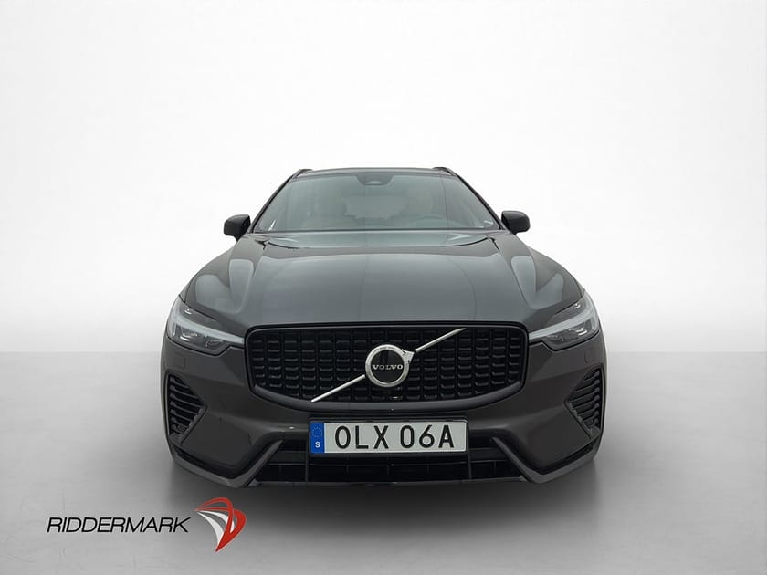 Bild 2 av Volvo XC60 Recharge T6 AWD Plus Dark Värmare Pano Skinn MOMS