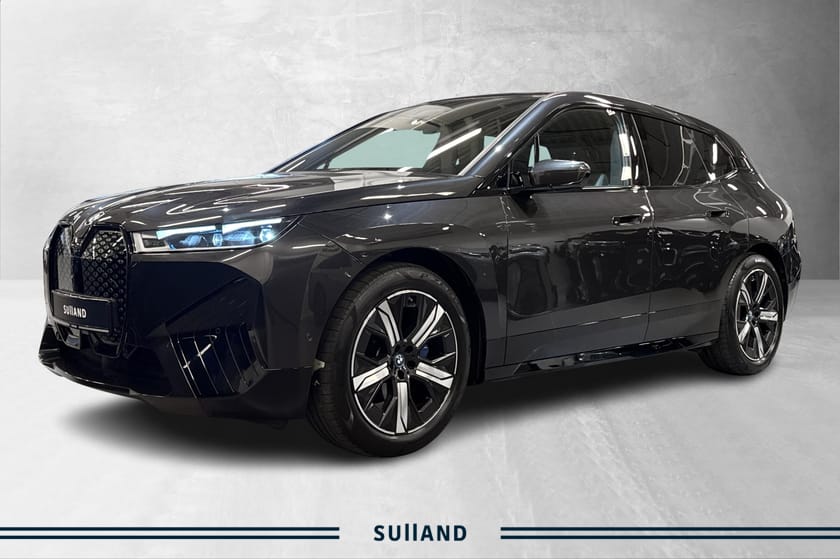 Bilde 1 av BMW iX xDrive40 xDrive40/Fully Charged/Krok/Harman Kardon/Sportspakke