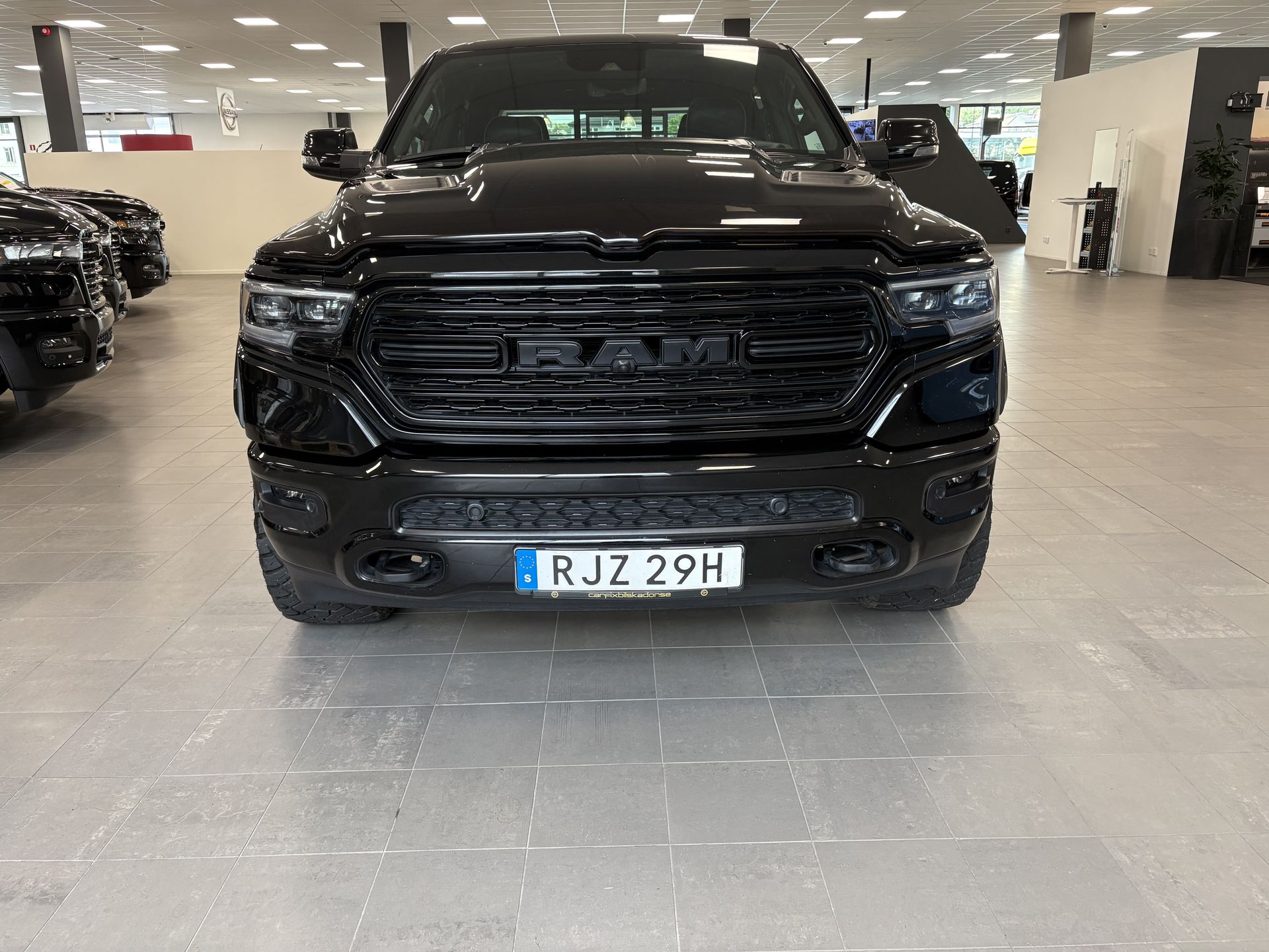 RAM 1500 LIMITED CREW CAB 4X4 2024, bild 2/10