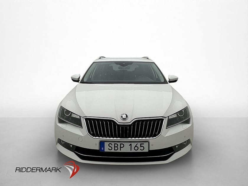 Bild 2 av Škoda Superb Kombi Skoda TDI 4x4 190hk L&K Värmare Canton Kamera Drag