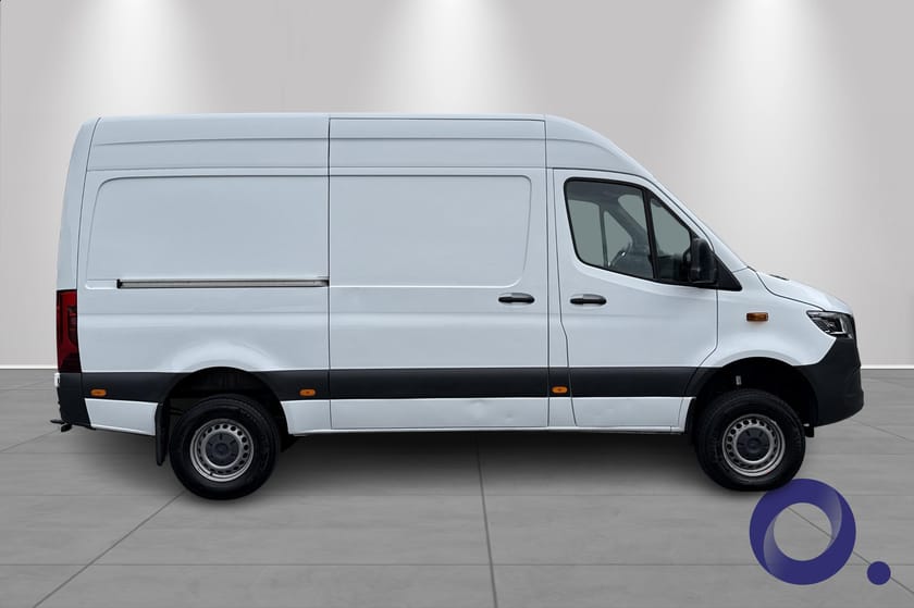 Bilde 4 av Mercedes-Benz Sprinter 319 CDI 4x4 Panel Van 4X4, HENGERFESTE, SKAP, RYGGEKAMERA