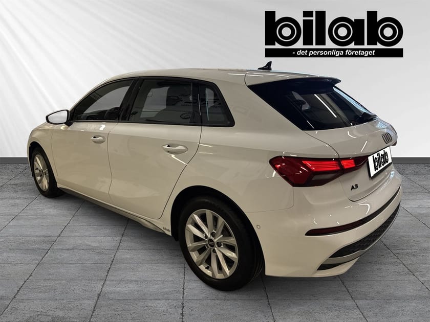 Bild 3 av Audi A3 Sportback 35 TFSI 35TFSI 150hk Proline Backkamera