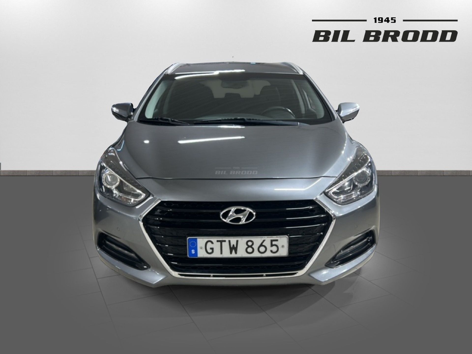 Hyundai i40 cw 1.7 CRDI Comfort 2016, bild 2/24