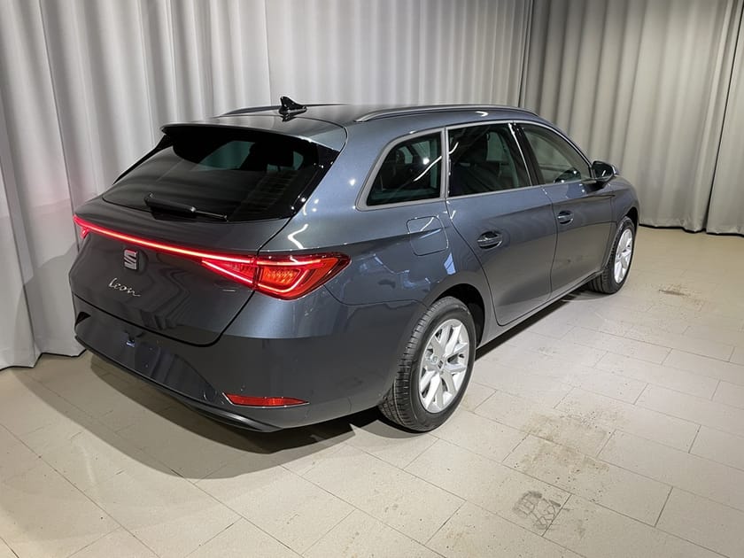 Bild 5 av SEAT Leon Sportstourer Edition 1.5 eTSI, Teknik-pkt/Full Link