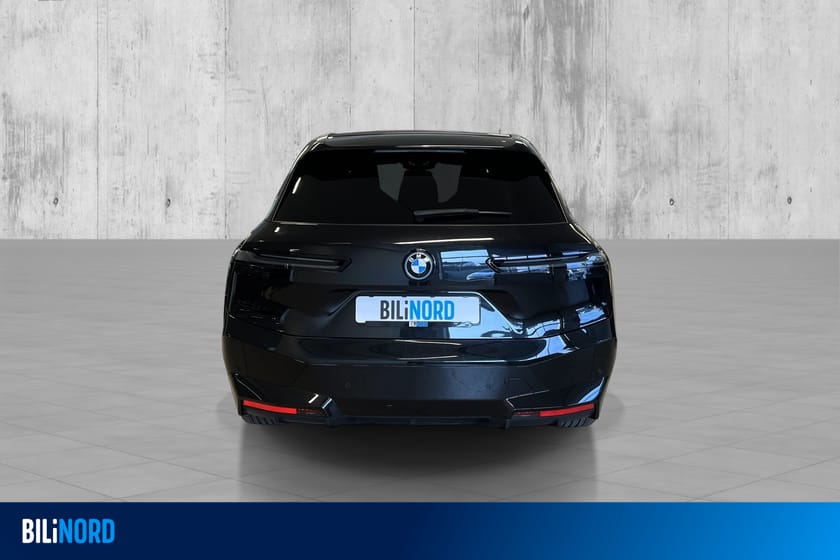 Bilde 5 av BMW iX xDrive40