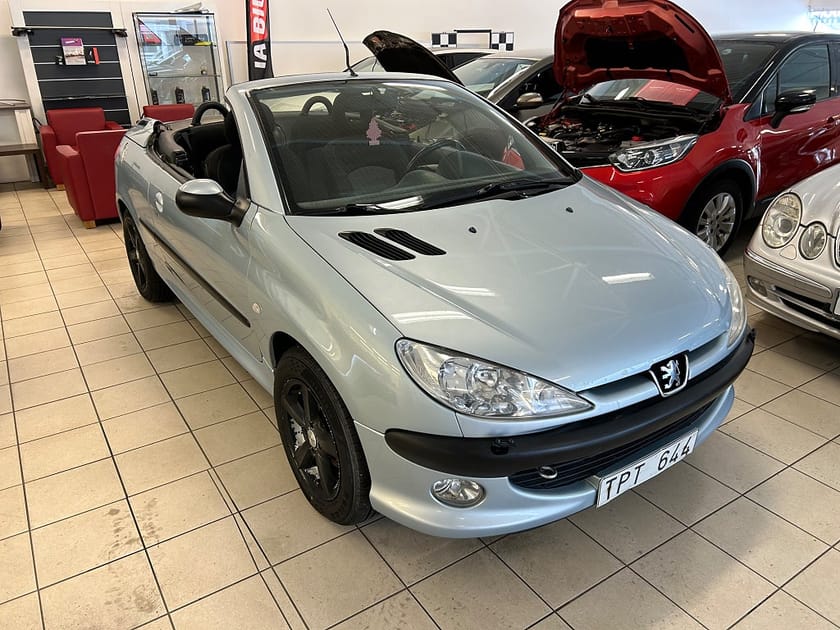 Bild 2 av Peugeot 206 CC 1.6 Euro 3