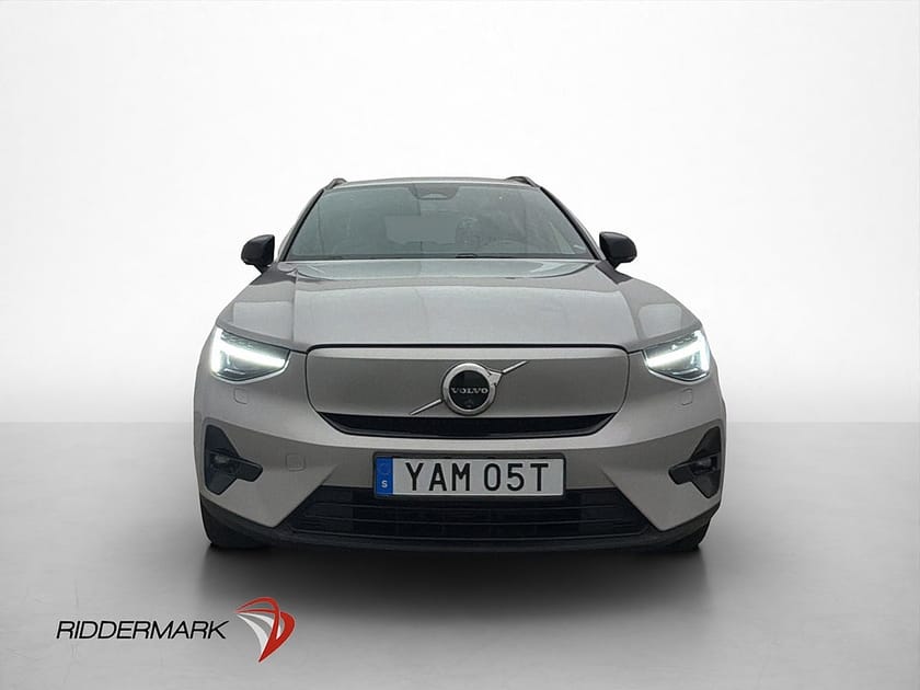 Bild 3 av Volvo XC40 Recharge Twin Ultimate Pano H/K MOMS 360° Drag