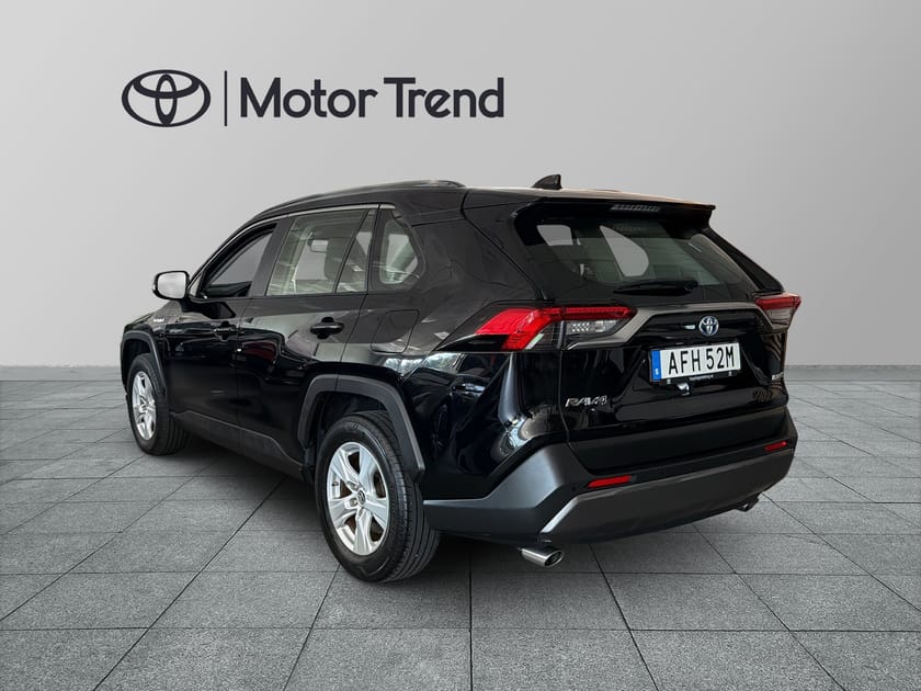 Bild 3 av Toyota RAV4 Hybrid 2,5 Active komfort Inkl. Vinterhjul