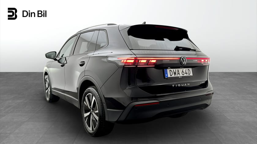 Bild 3 av Volkswagen Tiguan eHybrid DSG Life Drag/Navigation
