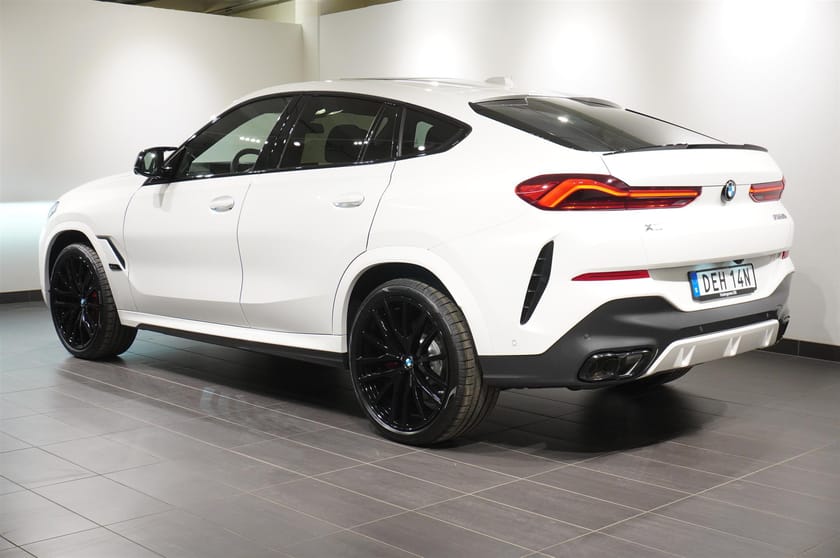 Bild 3 av BMW X6 M60i xDrive Innovation Drag DA Pro H K