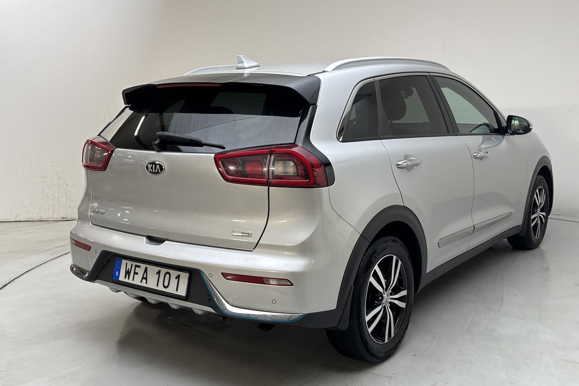 Kia Niro P-HEV 2019, bild 3/10