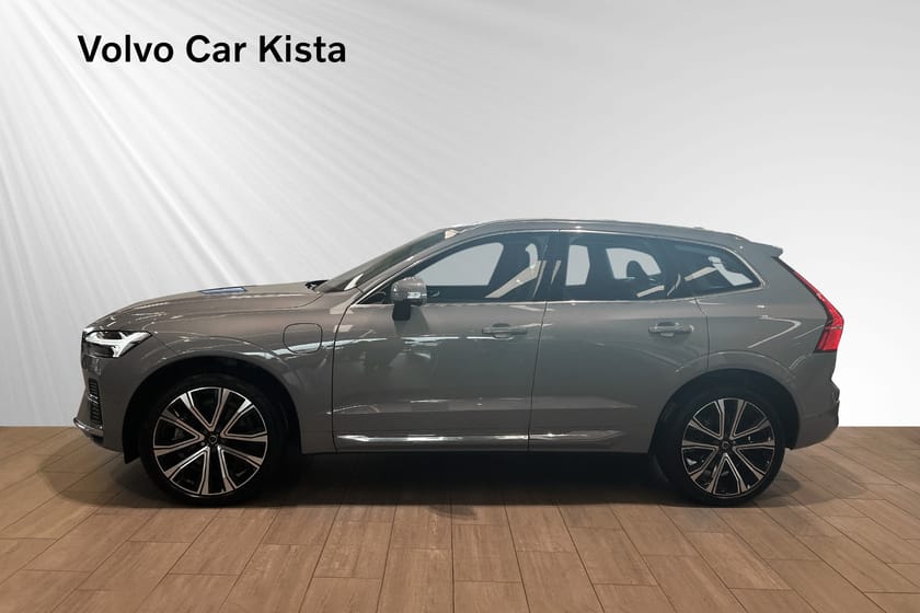 Bild 3 av Volvo XC60 Recharge T6 II Plus Bright Läder Drag Pano