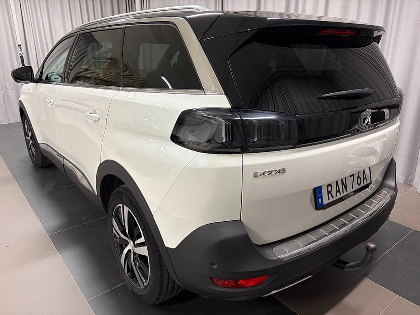 Bild 3 av Peugeot 5008 GT PureTech 130 AUT Inkl. Drag Vinterhjul