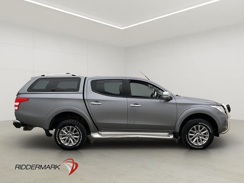 Bild 2 av Mitsubishi L200 Dubbelhytt 181hk 4WD Värmare Drag B-Kamera Kåpa Skinn