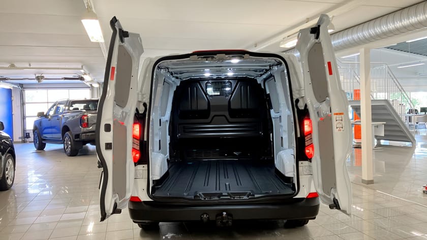 Bild 5 av Ford Transit Custom 320 Plug-in Hybrid Skåp Trend 320S 2.5L PHEV 233HK - DEMO