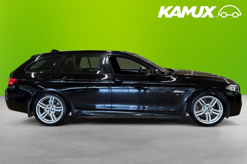 Bild 2 av BMW 520d xDrive Touring M Sport  GRILL PÅ KÖPET Värmare B-kam Drag