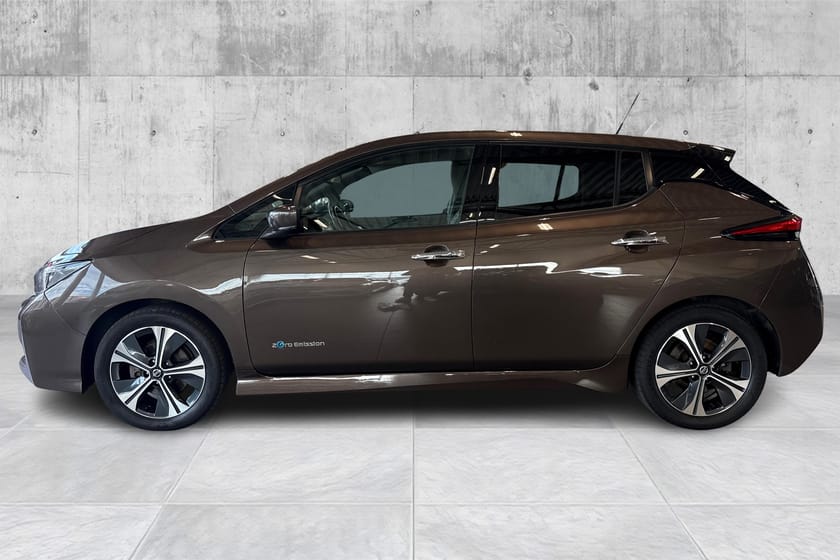 Bilde 2 av Nissan Leaf 40 kWh/360Kam/BOSE/Keyless/ACC/Navi++