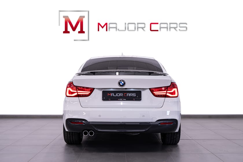 Bild 5 av BMW 320d GT M Sport Cockpit Skinn 360° NaviPro Drag Adaptiv-Fart