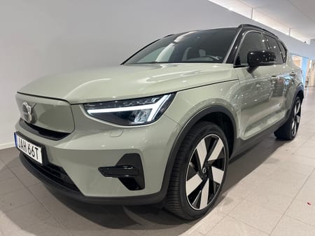Volvo XC40 Recharge Core / Navigation / Sensorer / Backkamera / 10.000kr tillbehör /