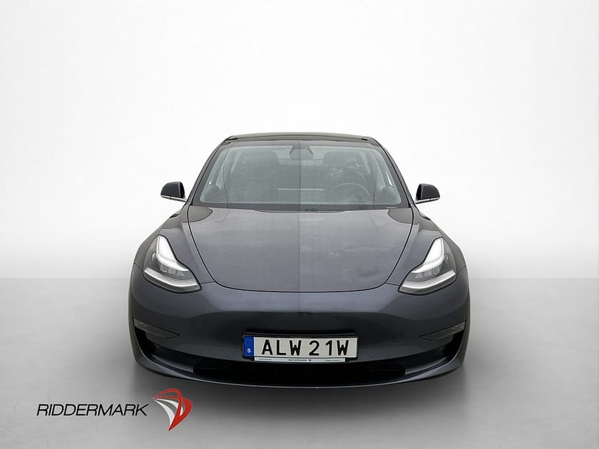 Bild 2 av Tesla Model 3 Long Range AWD Panorama Autopilot  Kamera
