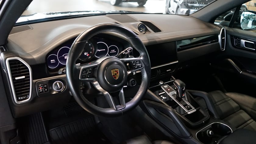 Bild 4 av Porsche Cayenne E-Hybrid 