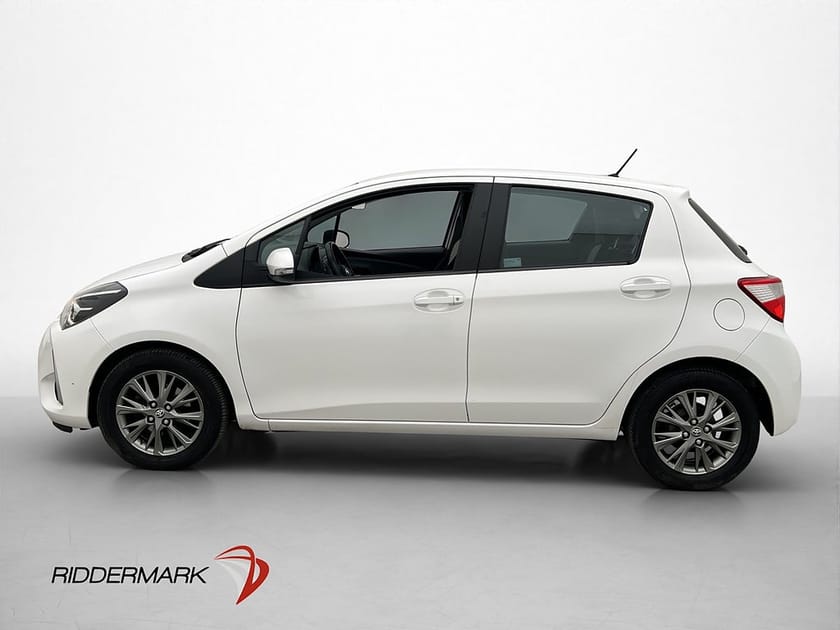 Bild 5 av Toyota Yaris 1.5 VVT-iE Multidrive S 111hk Kamera 1-Brukare