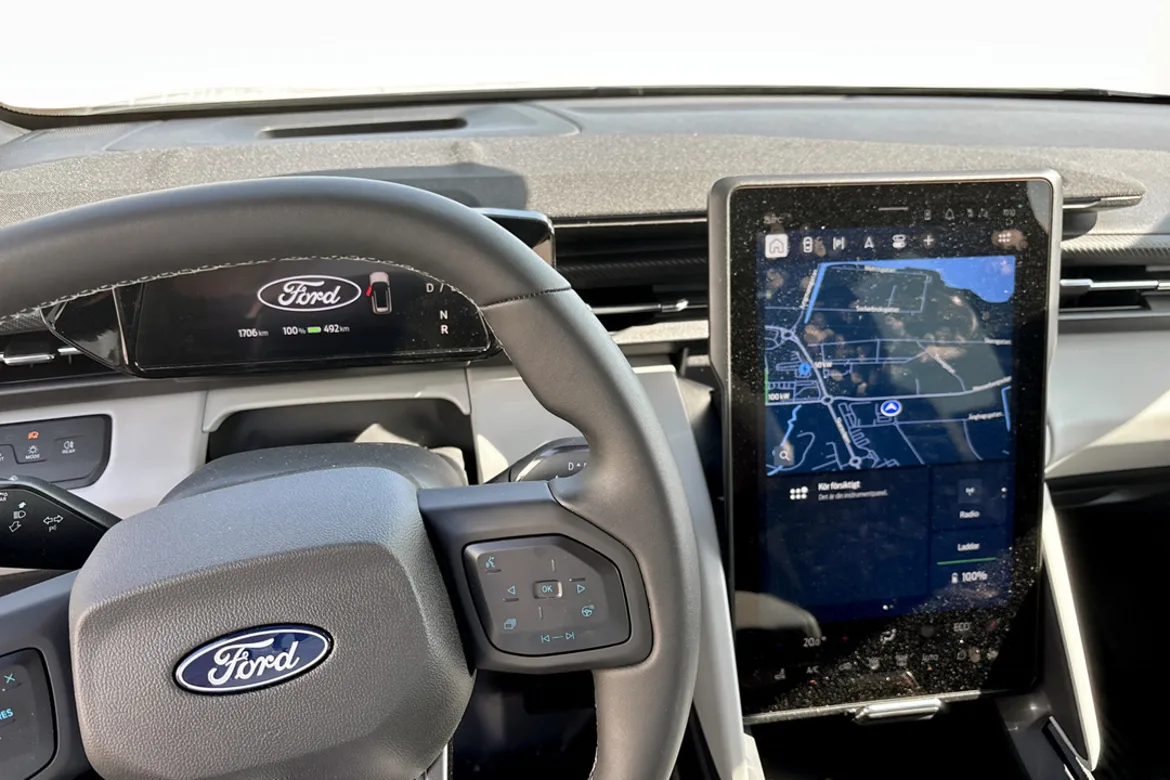 Ford Explorer EV Extended Range RWD
