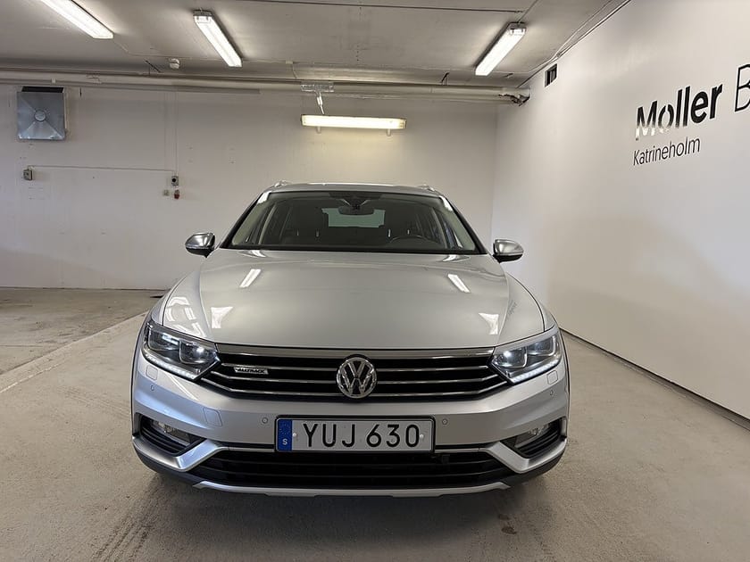 Bild 3 av Volkswagen Passat Alltrack Sportscombi TDI 190 DSG6