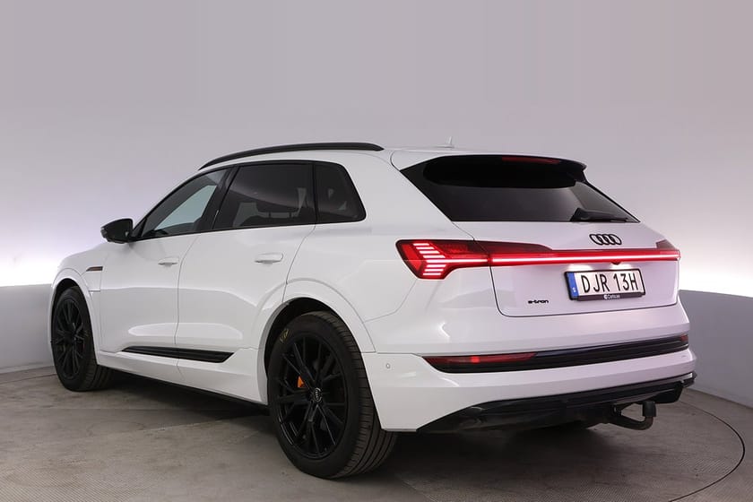 Bild 4 av Audi e-tron 55 quattro S-line Adv. Pano B&O 360 Drag