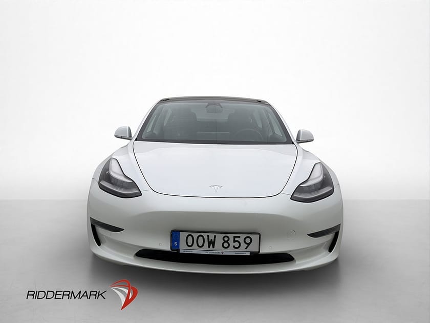 Bild 3 av Tesla Model 3 Long Range AWD Autopilot Svensksåld