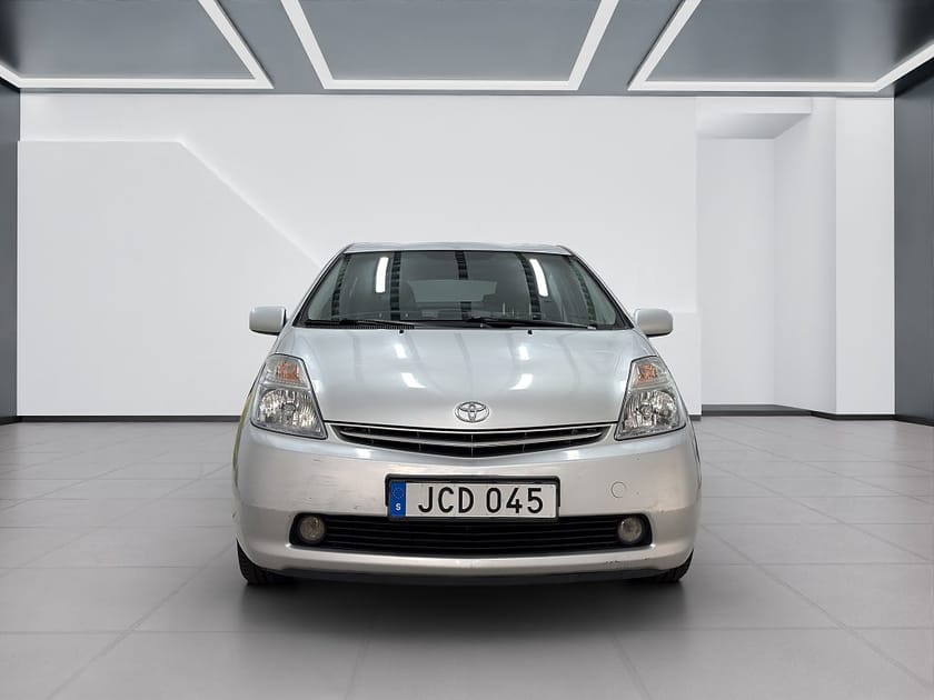 Bild 3 av Toyota Prius 1.5 VVT-i + 3CM CVT/Ny Servad/Besiktad/1-Brukare