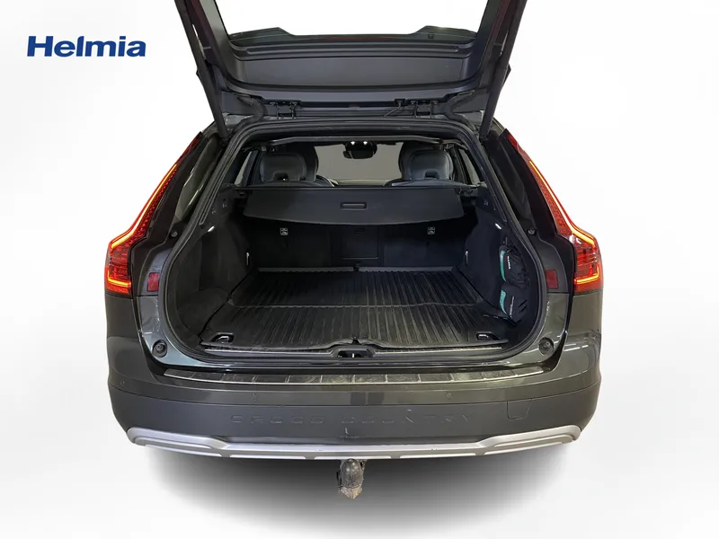 Bild 16 av 17 – Volvo V90 Cross Country B4 AWD Diesel Adv SE Cross Country Advanced