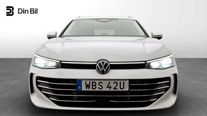Bild 4 av Volkswagen Passat Variant eHybrid 1.5 TSI 272 hk  DSG / Drag / Parkeringsvär