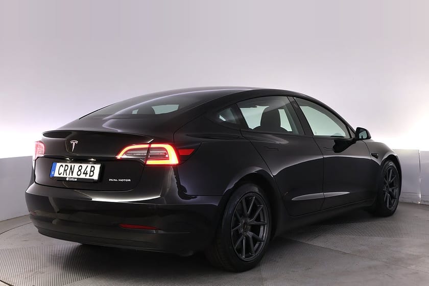 Bild 5 av Tesla Model 3 Long Range AWD Refresh Autopilot Pano
