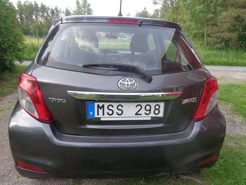 Bild 4 av Toyota Yaris 5-D 1.4 D-4D AC/BACKKAMERA/MVG/ÅRSSK. 1.103:-/FINANS