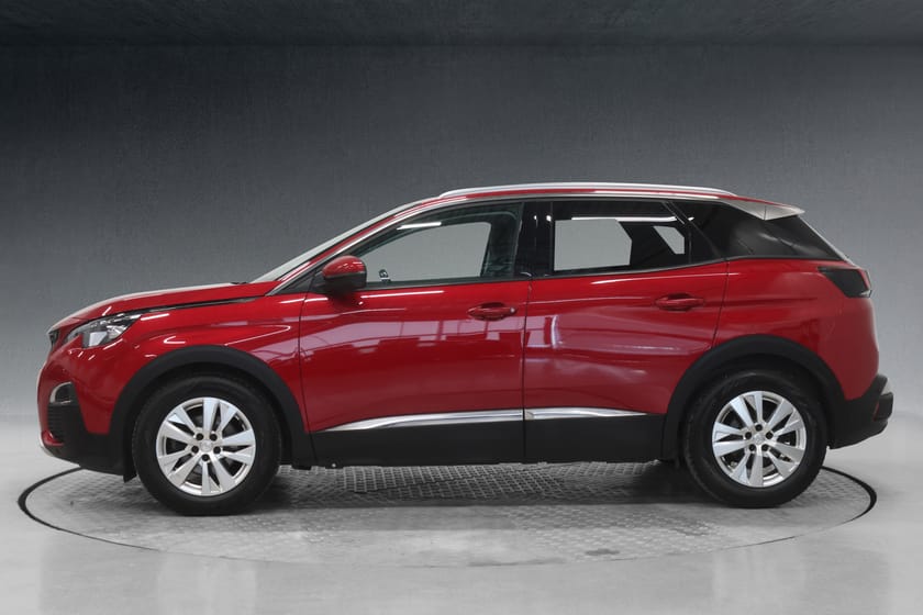 Bilde 2 av Peugeot 3008 ALLURE 1.5 BHDI 130HK|R.KAMERA/LED/ACC/KEYLESS GO