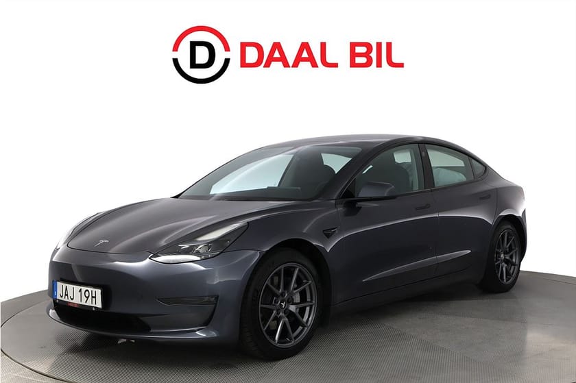 Bild 1 av Tesla Model 3 Long Range AWD 498HK PANORAMA PREMIUM P-VÄRM B-KAMERA