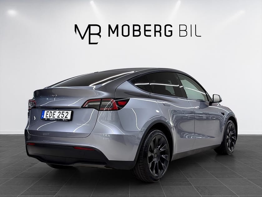 Bild 5 av Tesla Model Y Long Range AWD