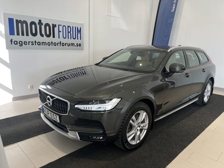 Volvo V90 Cross Country