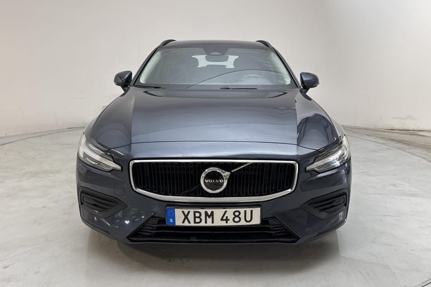 Bild 5 av Volvo V60 B4 Mildhybrid, Diesel (197hk) Core, Drag
