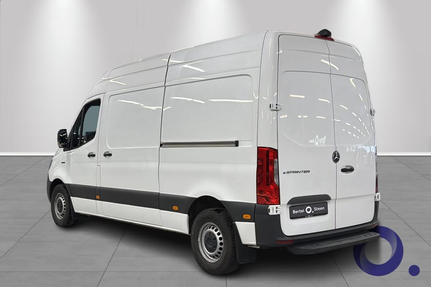Bilde 3 av Mercedes-Benz eSprinter 55 kWh