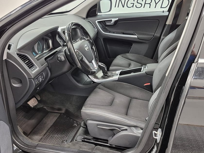 Bild 2 av Volvo XC60 D4 163HK Momentum