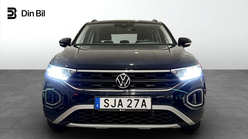 Bild 4 av Volkswagen T-Roc TSI150 DSG Backkamera/Keyless/Beats