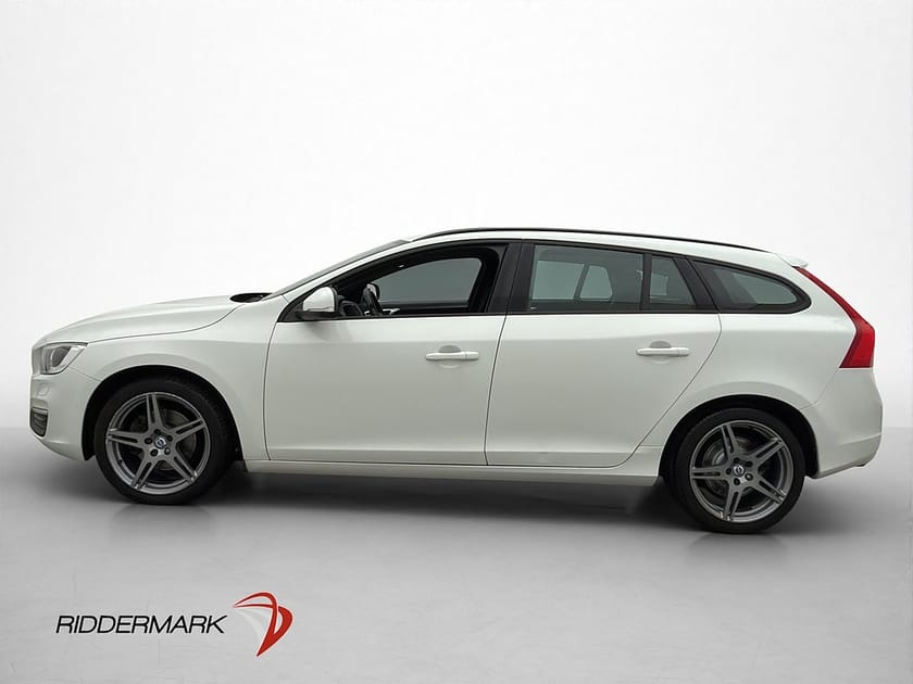 Bild 2 av Volvo V60 T3 152hk Classic Edition VOC Värmare Rattvärme